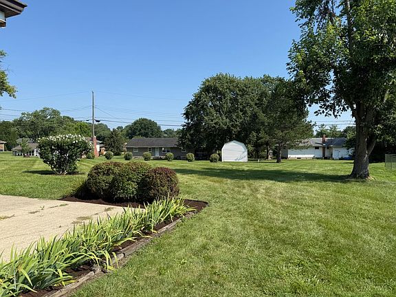 5th image of 2541 Columbus Dr W
