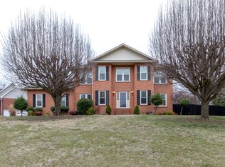 100 English Ct, Hendersonville, TN 37075