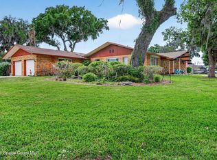 1950 Bedford Dr, Titusville, FL 32796
