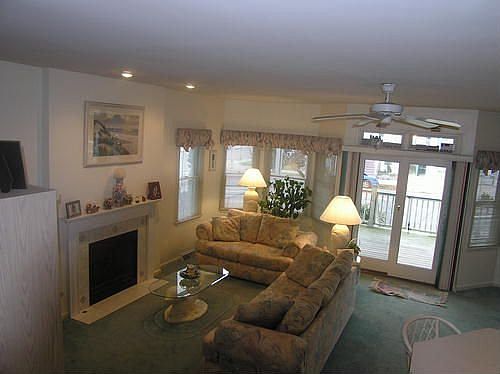 3rd image of 1341 Central Ave