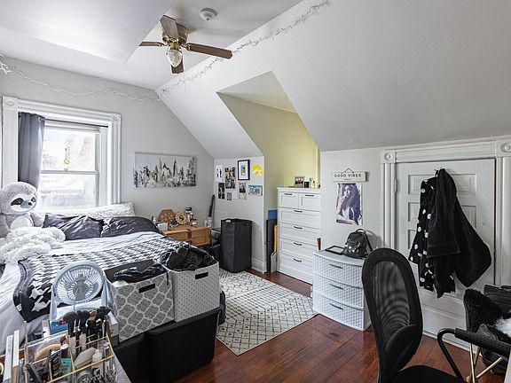 4th image of 2301 Park Ave APT C
