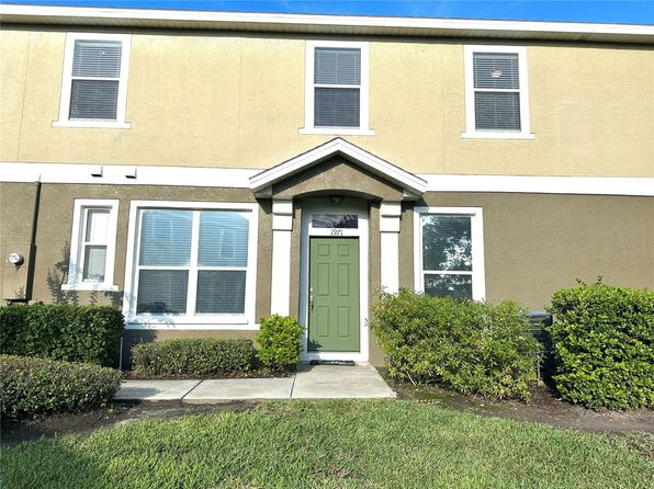 1971 Estancia Cir