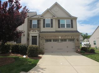 16324 Magnolia Woods Ln, Charlotte, NC 28277