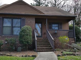 5136 Country Ln, Archdale, NC 27263