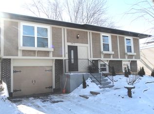 341 Falcon Ridge Way, Bolingbrook, IL 60440