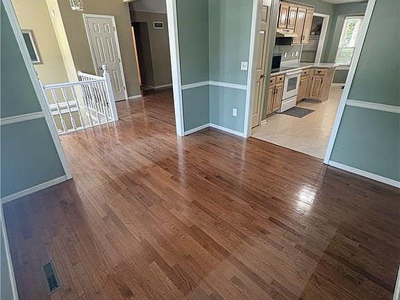 3rd image of 10240 NW 57th Ter