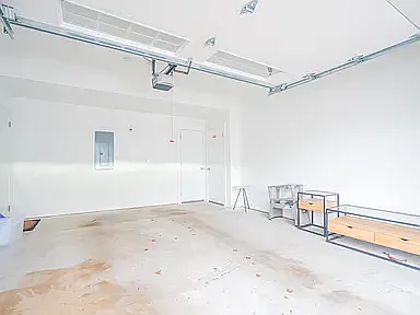 One car garage
