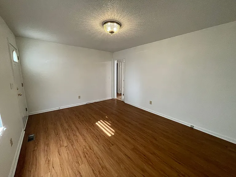 109 Jackson Rd — Photo 13