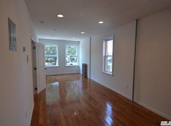 3rd image of 6921 78th St