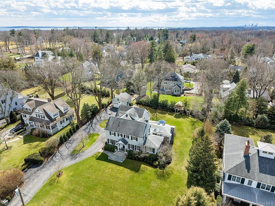 439 Park Avenue, Rye, NY 10580 Zillow