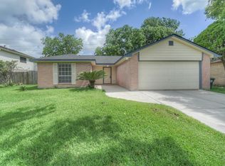 2607 N Brompton Dr, Pearland, TX 77584