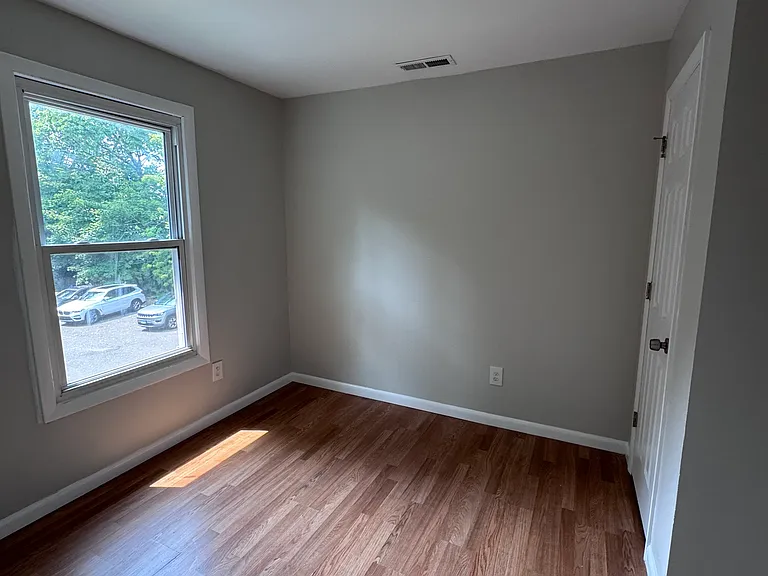 736 Savin Ave #2 — Photo 31