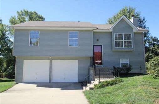 1st image of 748 S Deerfield Dr