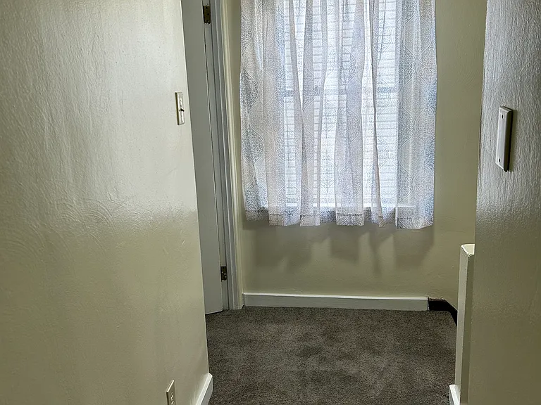 171-173 Sherman Ave — Photo 34