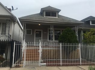 8521 S Exchange Ave, Chicago, IL 60617