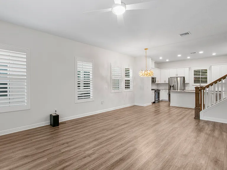 3803 W Cleveland St — Photo 17