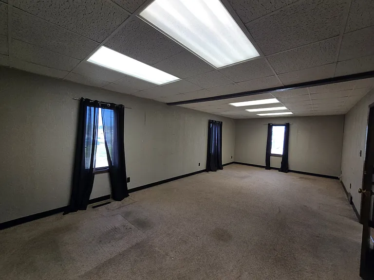 2327 Falls Ave #4 — Photo 12