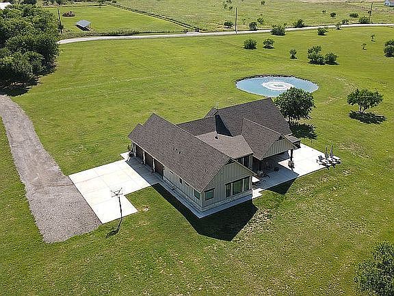 1st image of 261 Mercers Preserve Rd