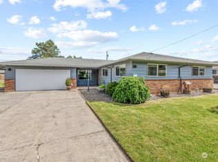 2842 Magnolia St, Longview, WA 98632