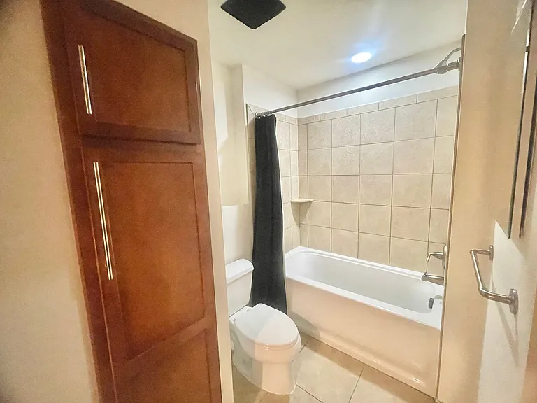 426 Granby St #2B — Photo 9