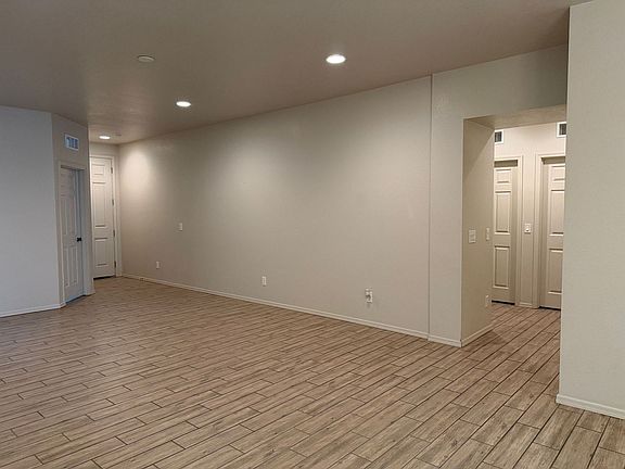 3rd image of 1864 Brookshire Dr