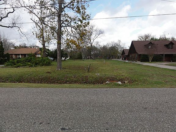 Perfect spot of land ideal for your dream home!
