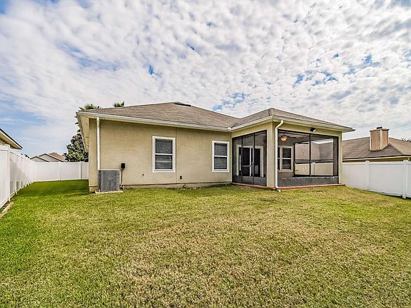 5th image of 2631 Creekfront Dr