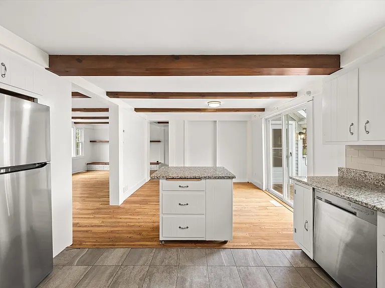 214R Highland Rd — Photo 37