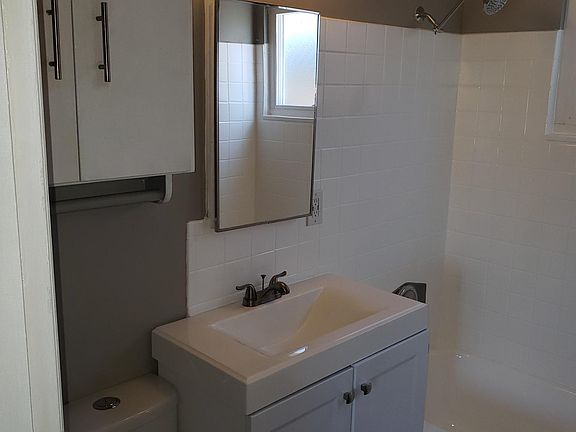 5th image of 4121 Idaho St