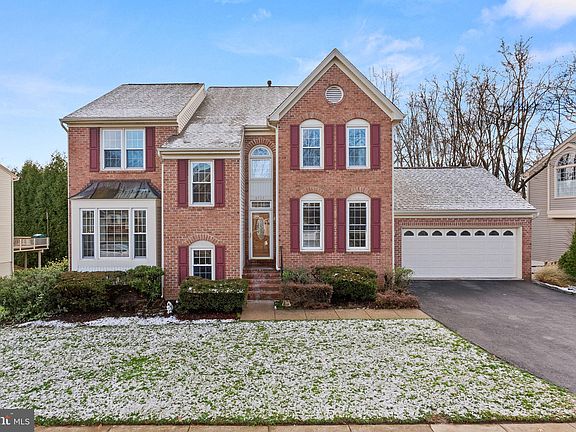 2nd image of 6703 Bay Valley Ln
