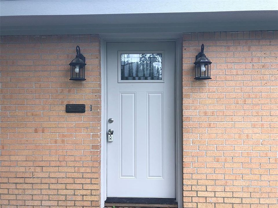 1st image of 1103 Pugh Dr