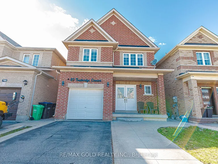 93 Footbridge Cres #UPPER LEVEL ONLY — Photo 1