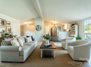 2918 23rd Ave NE, Hickory, NC 28601