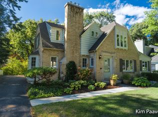 925 Plymouth Ave SE, Grand Rapids, MI 49506
