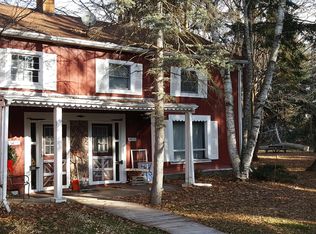 6013 Strawberry Lake Rd, Whitmore Lake, MI 48189