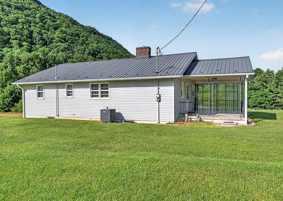 1st image of 745 Veterans Rd