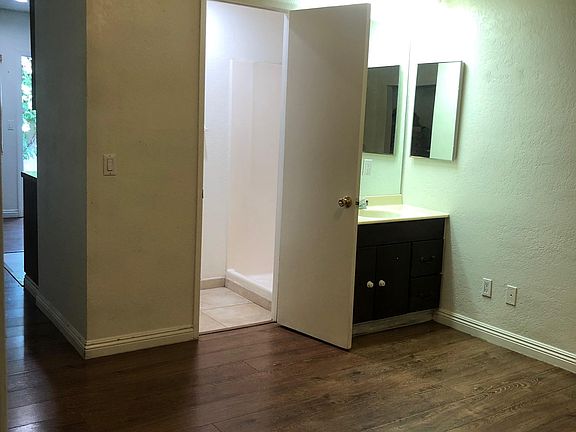 3rd image of 71760 San Jacinto Dr APT 409