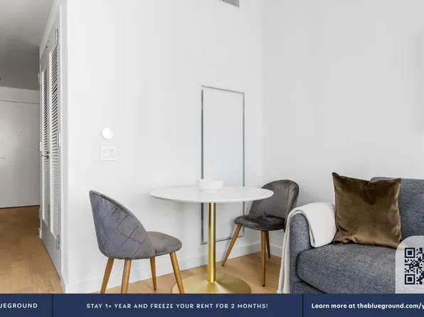 243 West 28th Street image 7 of 29