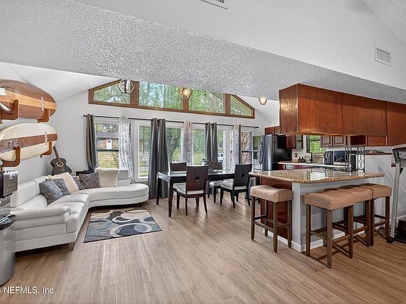 5th image of 2060 CORNELL Road