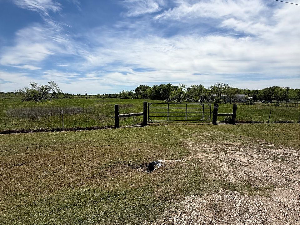 1st image of Sue Ann Ln