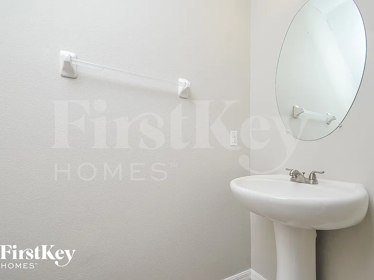 10237 Carloway Hills Dr — Photo 12