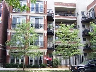 1st image of 1927 W Diversey Pkwy Unit 1A