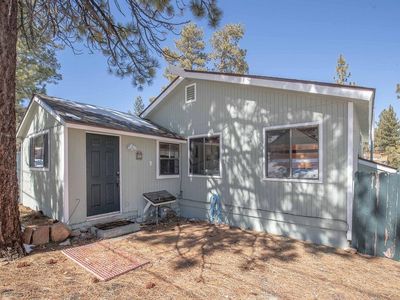 40066 Trail Of The Whispering Pnes, Big Bear Lake, CA, 92315