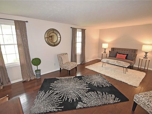 3rd image of 6151 Willow Lake Dr