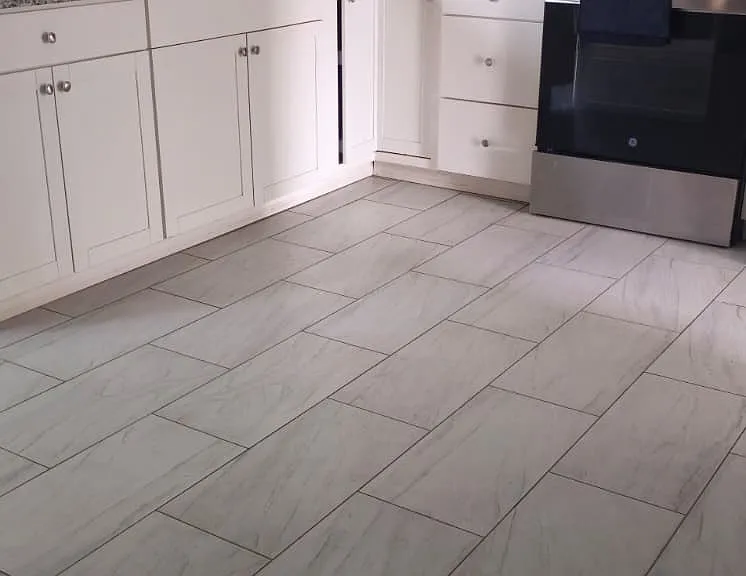 1017 Cobblestone Dr — Photo 2
