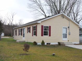 3560 Circle Dr, Hubertus, WI 53033