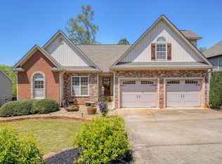 702 Secretariat Dr, Boiling Springs, SC 29316