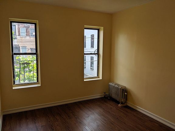 5th image of 569 Empire Blvd APT A3