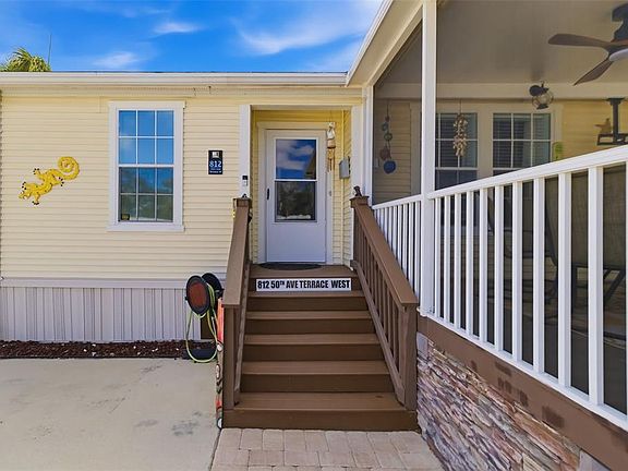 4th image of 812 50TH AVENUE TERRACE W