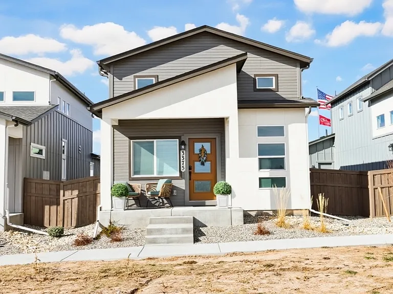 3375 Evening Breeze Dr — Photo 1